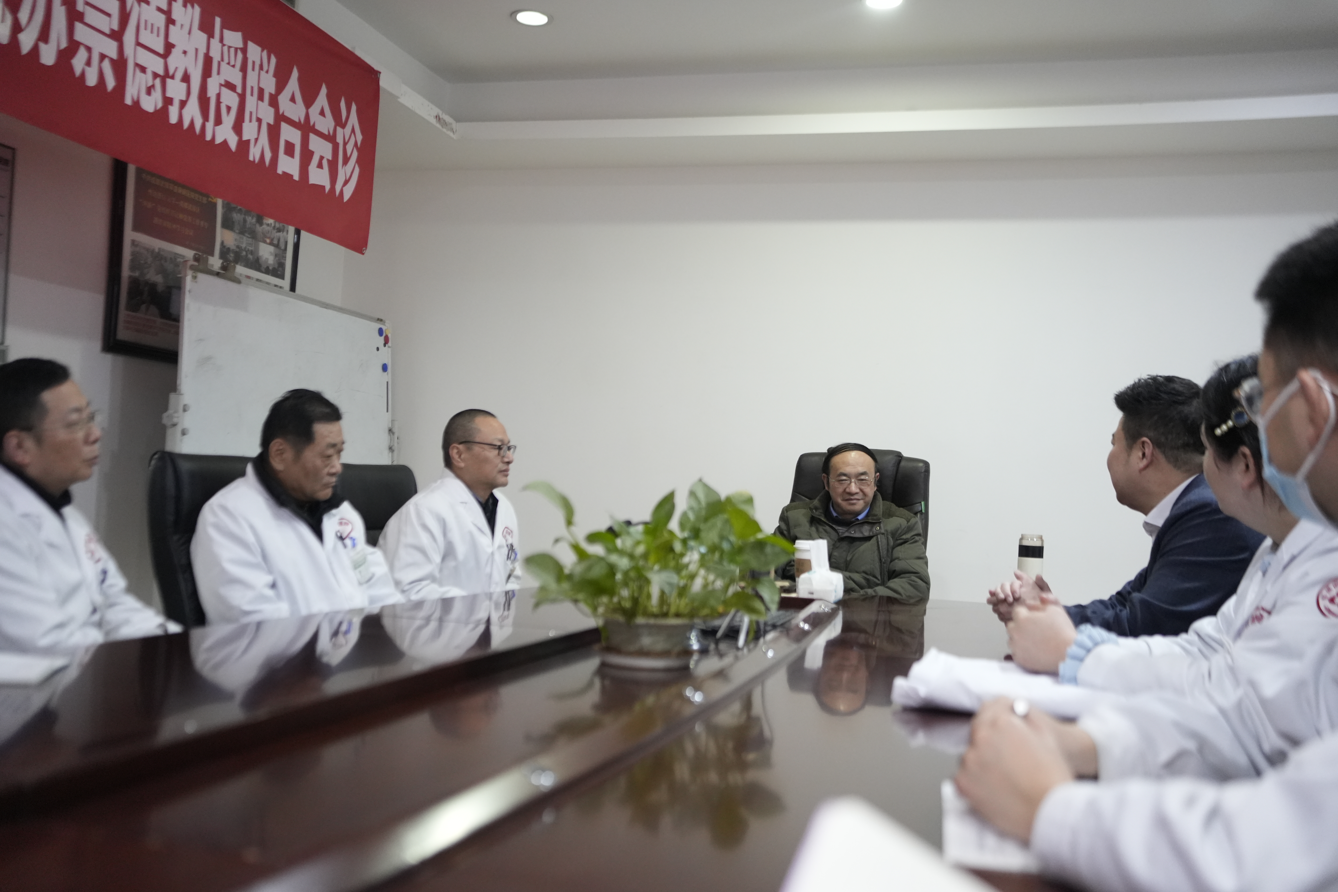 邹晓毅教授携手成都军盛癫痫诊疗体系6.0提升诊疗品质